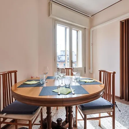 2 Bedroom Mestre Train Station 베니스